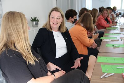 Diskussionsrunde zur letzten Veranstaltung der Kampagne „Frauen stärken“ der Stiftung Leben in der Hohen Börde