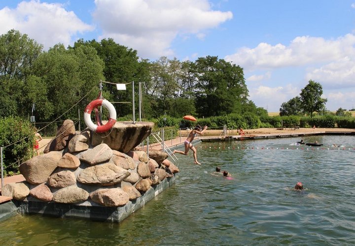 Die Badesaison im Natur- und Ökobad Nordgermersleben startet am 26. Mai 2022